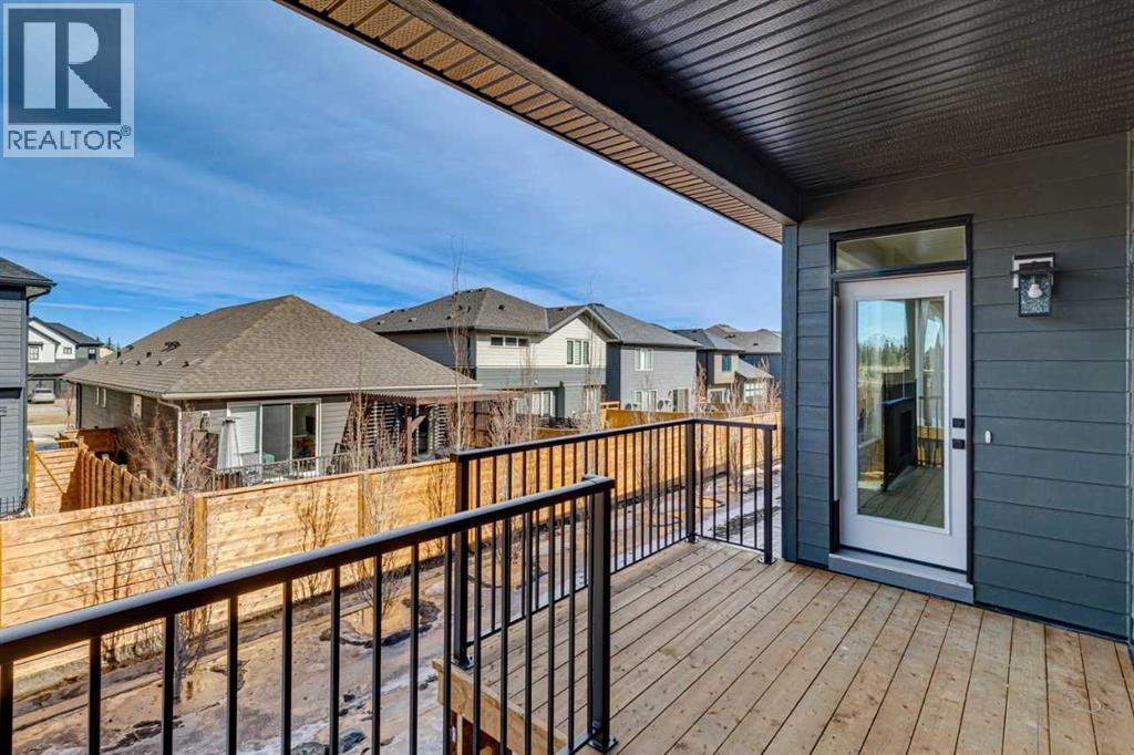 640 Shawnee Terrace SW, Calgary, Alberta  T2Y 0X5 - Photo 38 - A2296272