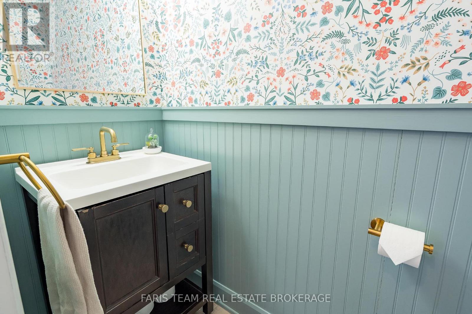 17 Truax Crescent, Essa, Ontario  L0M 1B4 - Photo 18 - N12938798