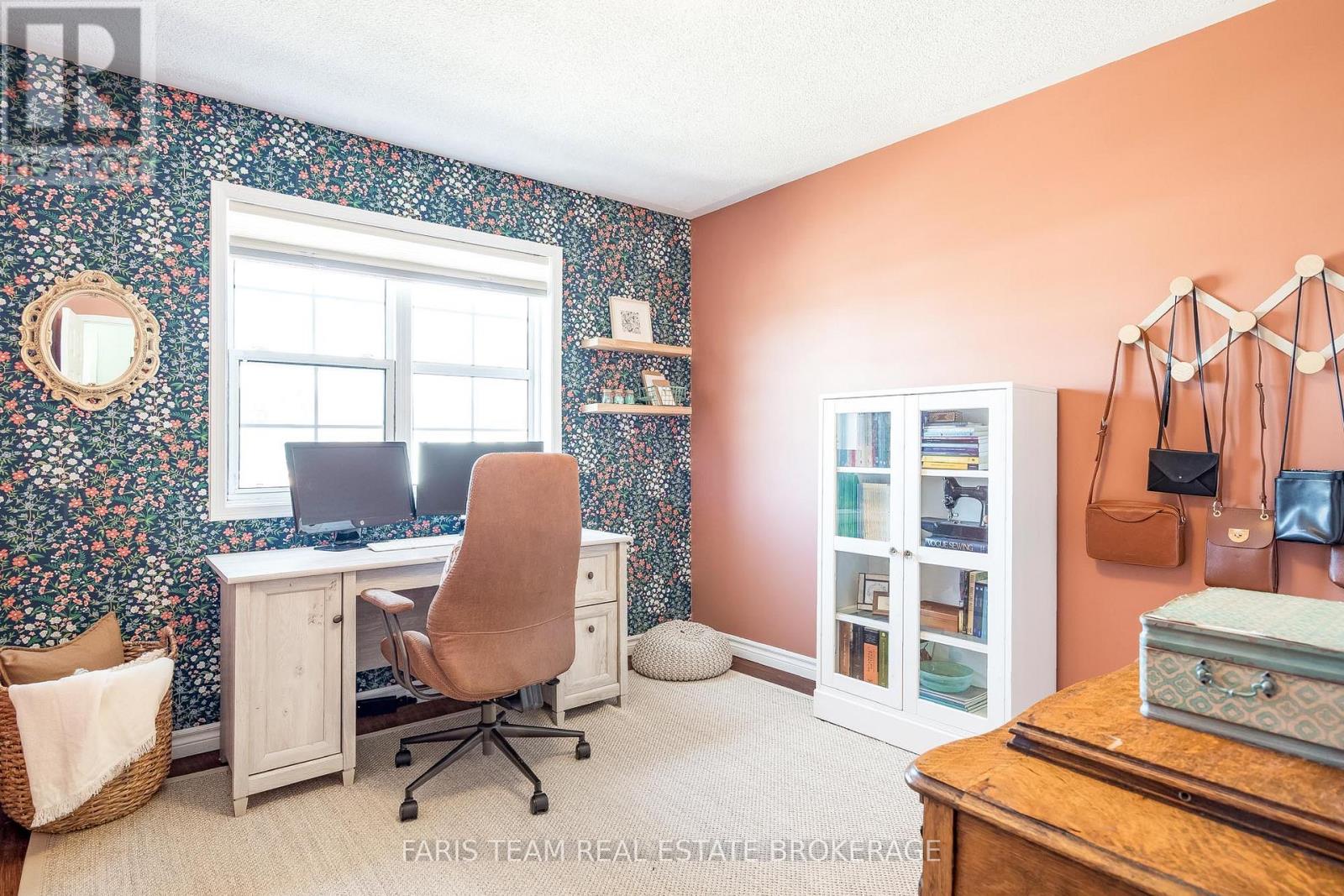 17 Truax Crescent, Essa, Ontario  L0M 1B4 - Photo 23 - N12938798