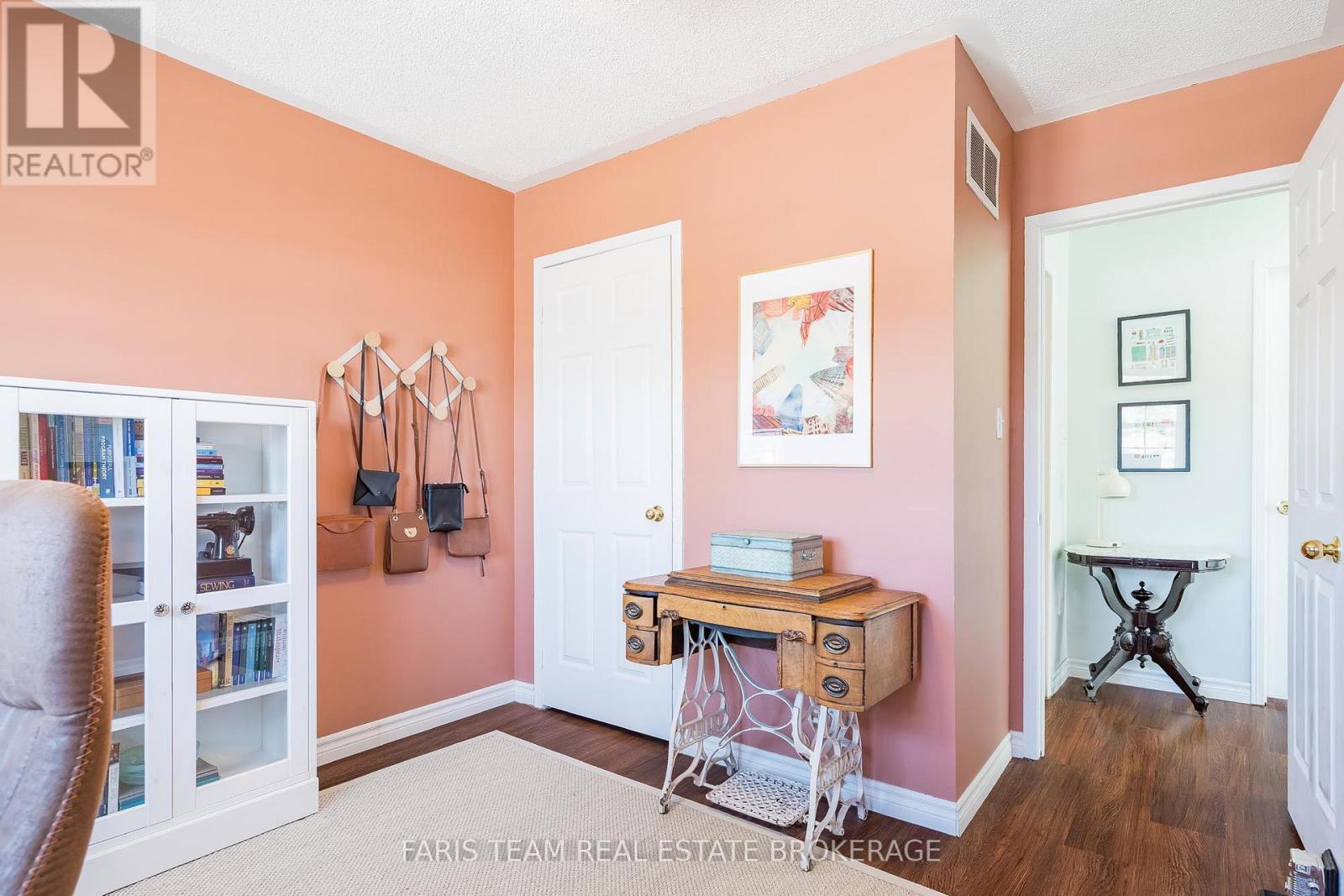 17 Truax Crescent, Essa, Ontario  L0M 1B4 - Photo 24 - N12938798