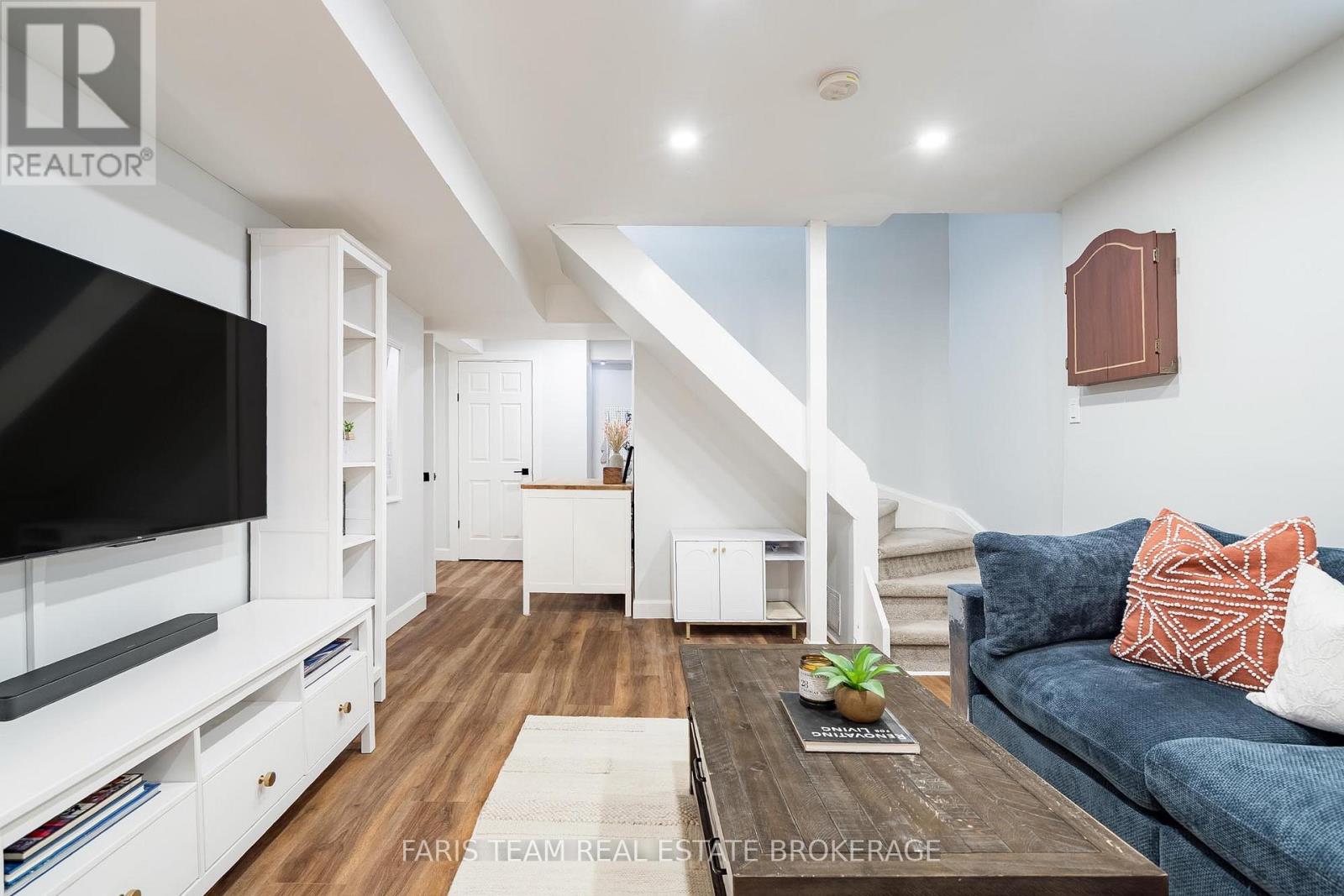 17 Truax Crescent, Essa, Ontario  L0M 1B4 - Photo 29 - N12938798