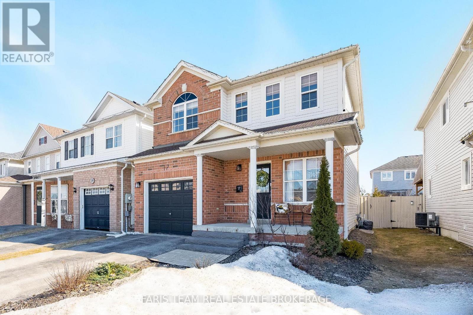17 Truax Crescent, Essa, Ontario  L0M 1B4 - Photo 3 - N12938798
