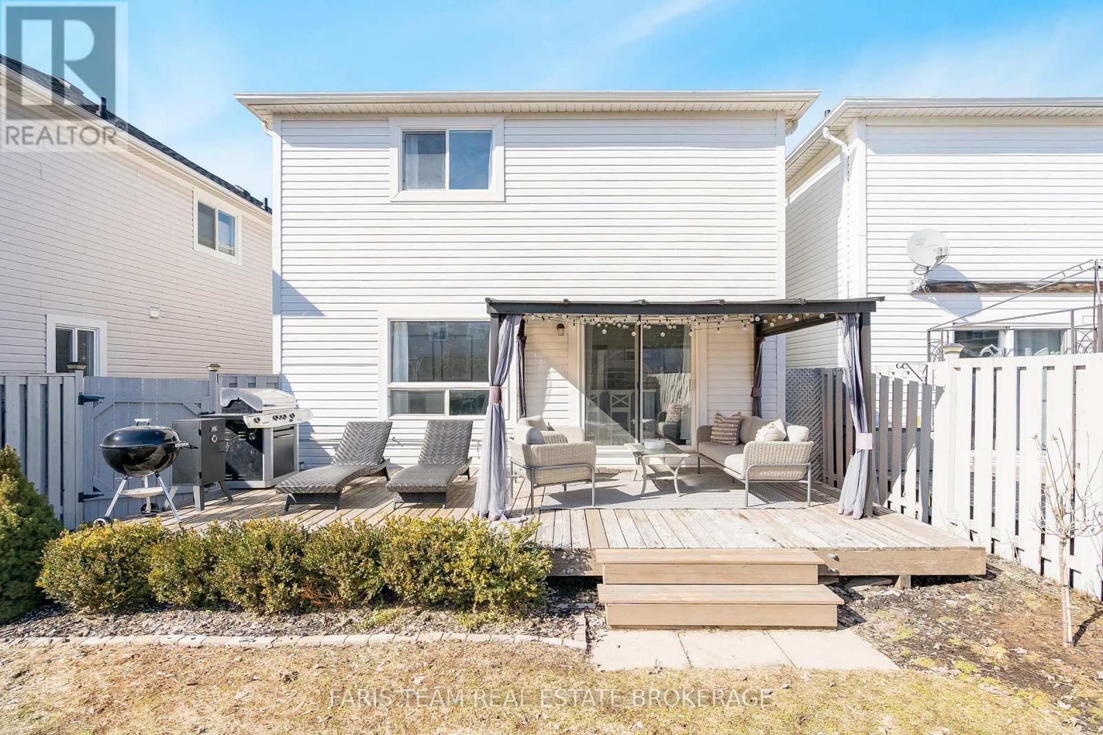 17 Truax Crescent, Essa, Ontario  L0M 1B4 - Photo 37 - N12938798