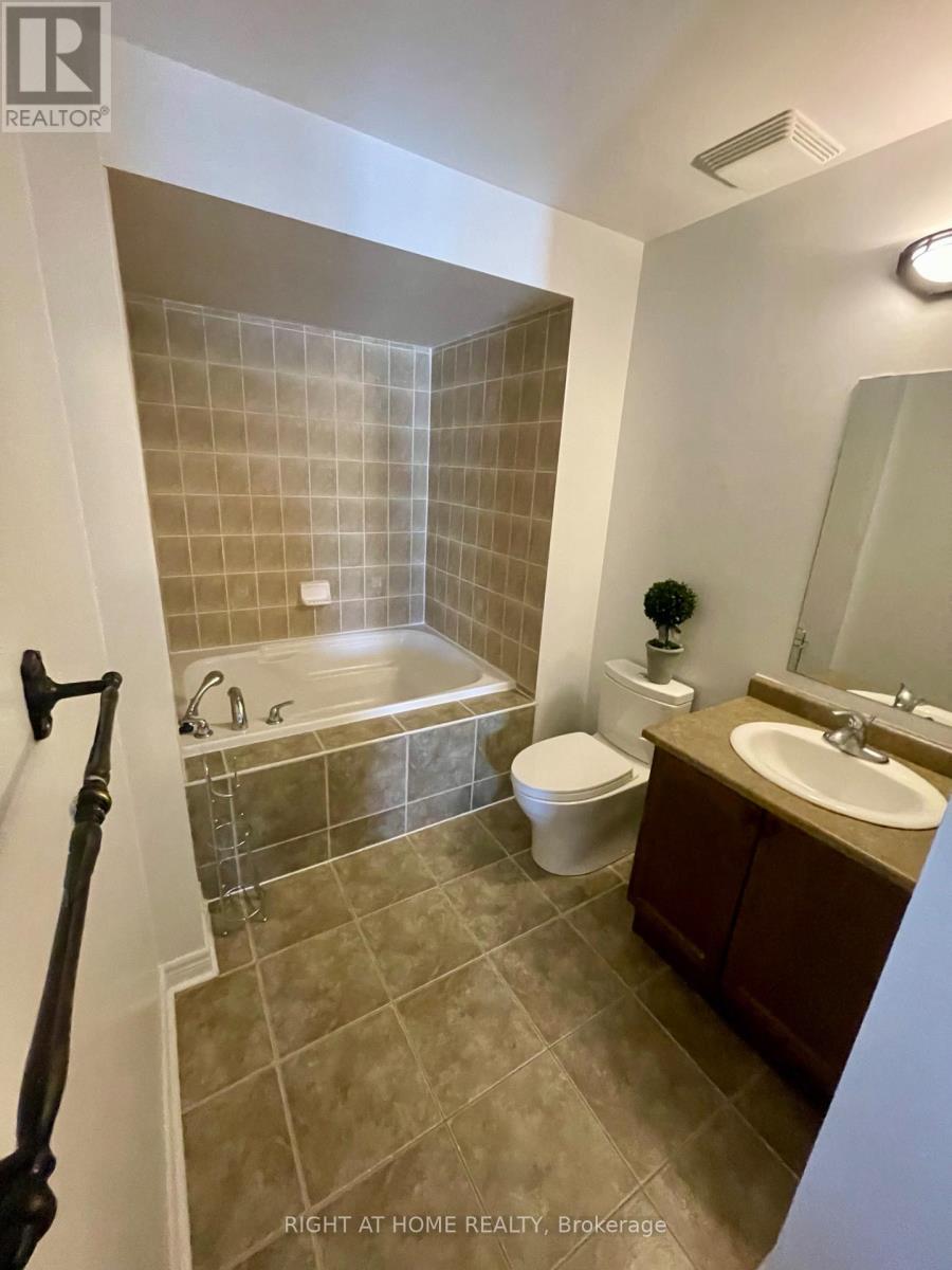 A - 2933 Bur Oak Avenue, Markham, Ontario  L6B 1E6 - Photo 15 - N12938818