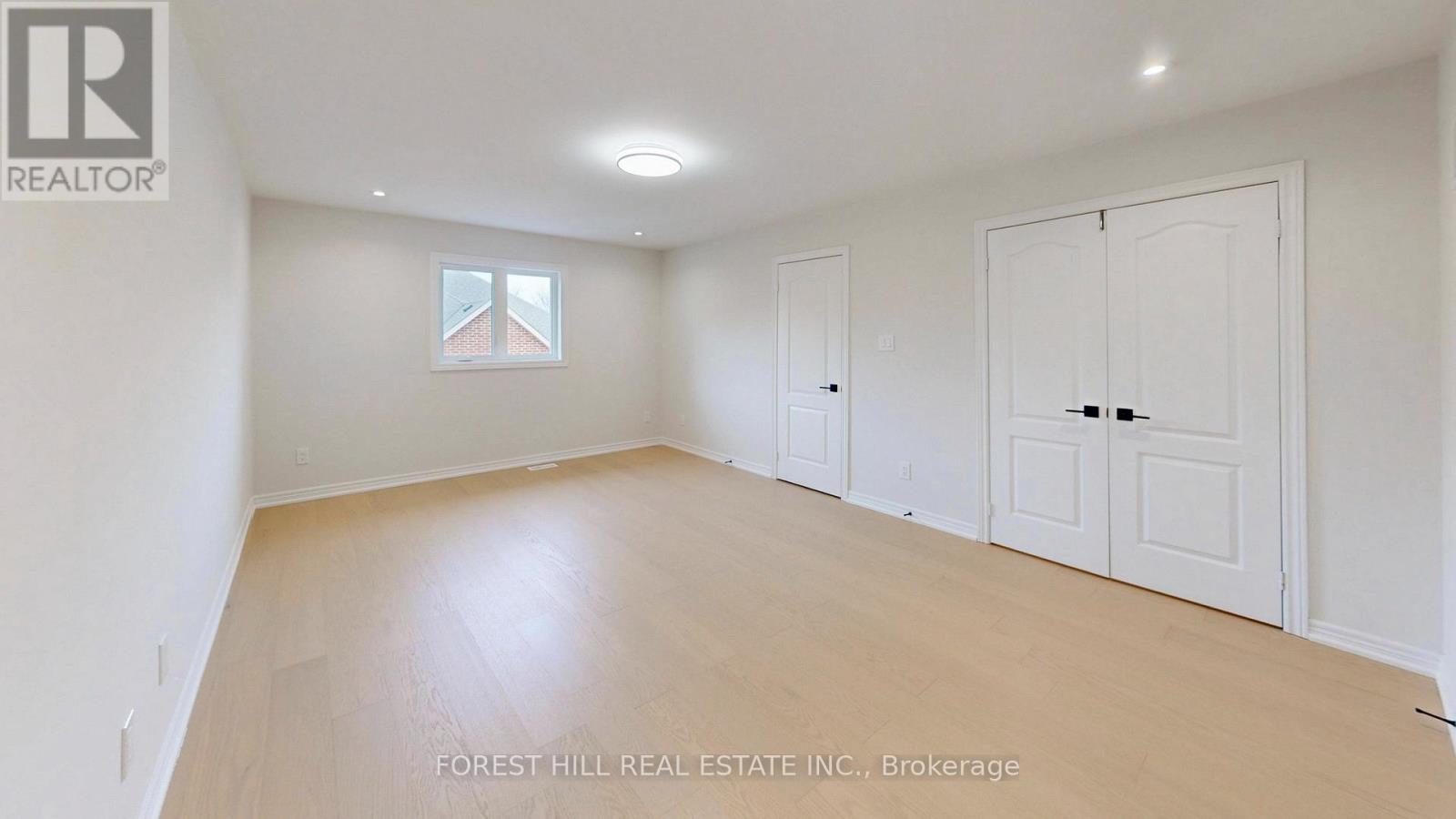 10 Reddenhurst Crescent, Georgina, Ontario  L4P 4G1 - Photo 28 - N12938824