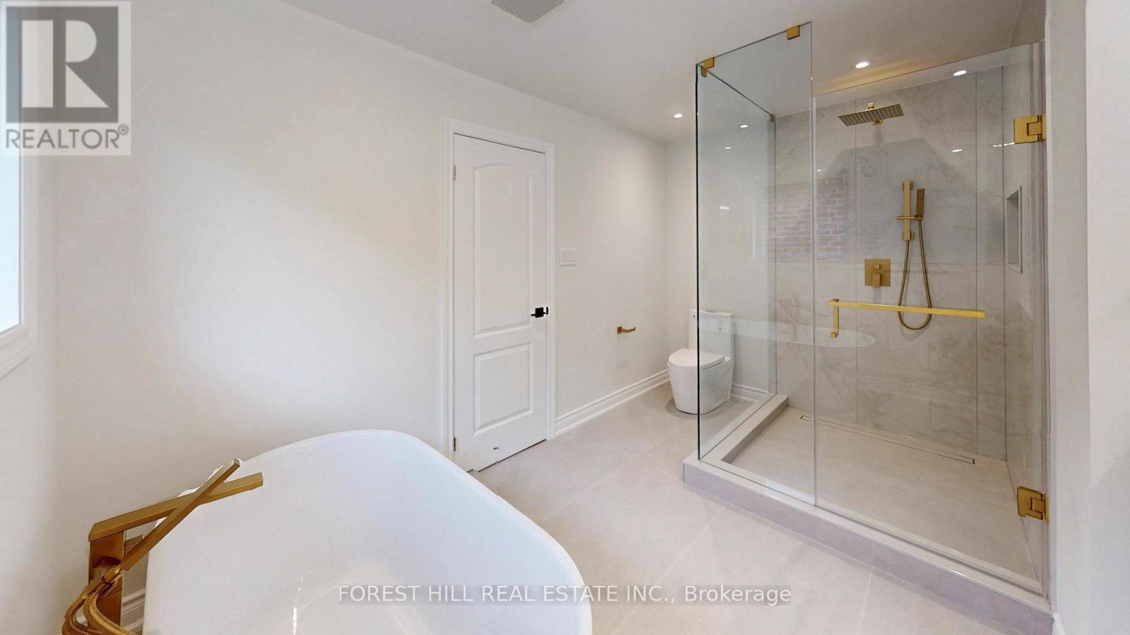 10 Reddenhurst Crescent, Georgina, Ontario  L4P 4G1 - Photo 31 - N12938824