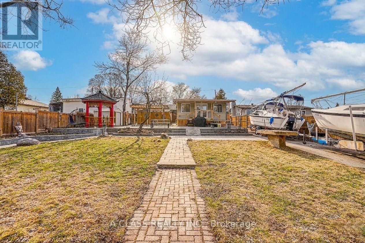 298 Annshiela Drive, Georgina, Ontario  L4P 3A5 - Photo 6 - N12938836