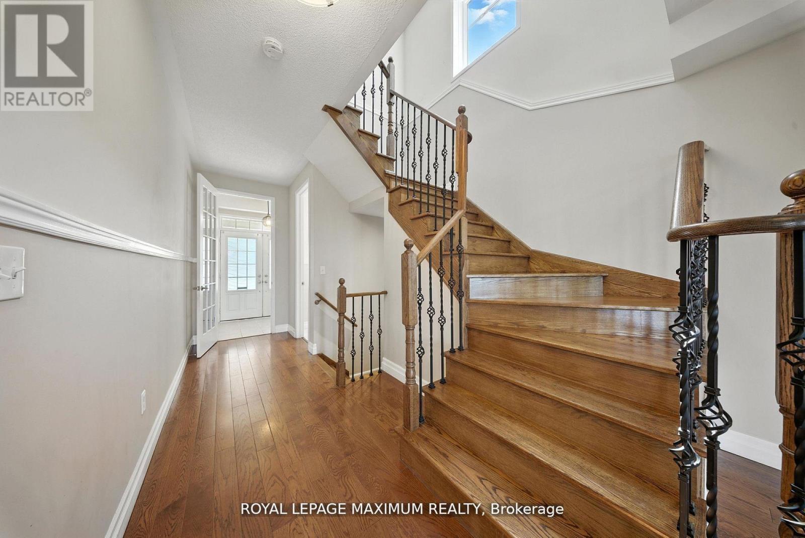 80 Cauthers Crescent, New Tecumseth, Ontario  L9R 0L2 - Photo 17 - N12938842