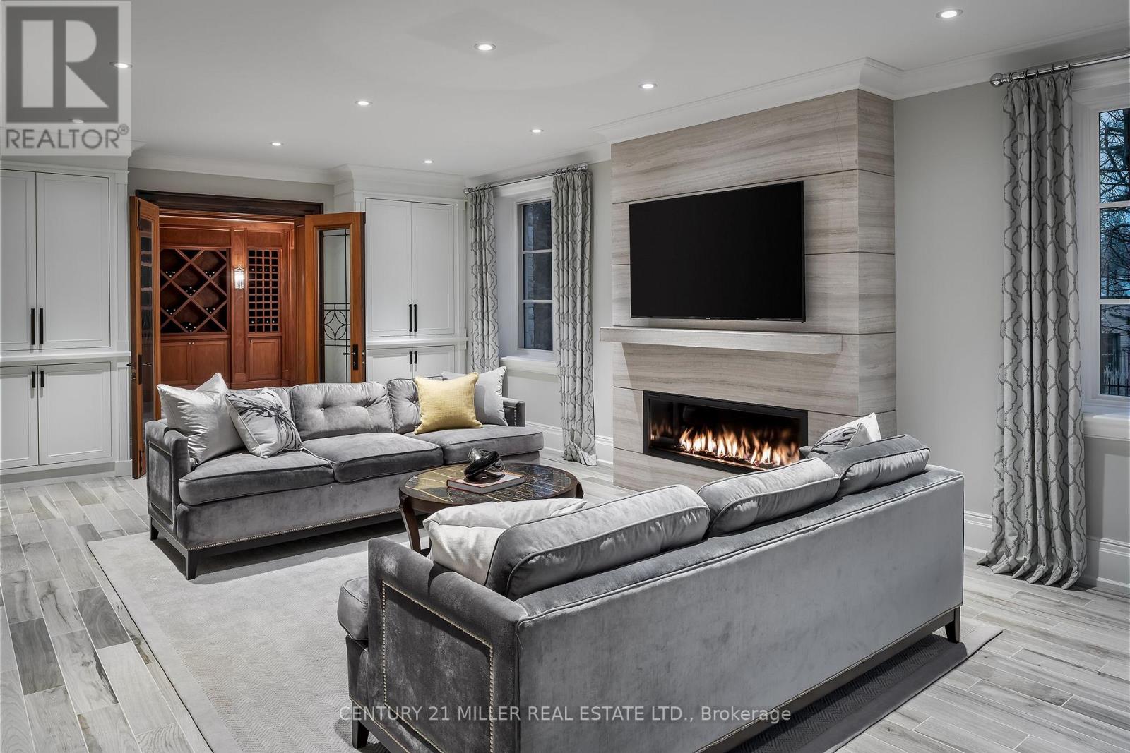 121 Rebecca Court, Vaughan, Ontario  L6A 1G2 - Photo 36 - N12938848