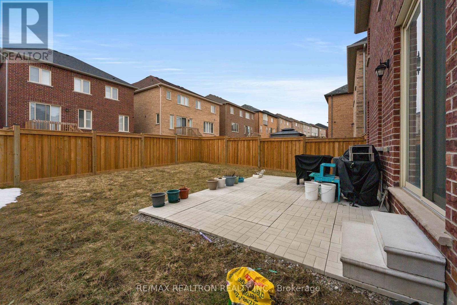 10 Neilly Terrace, Bradford West Gwillimbury, Ontario  L3Z 4K9 - Photo 46 - N12938870