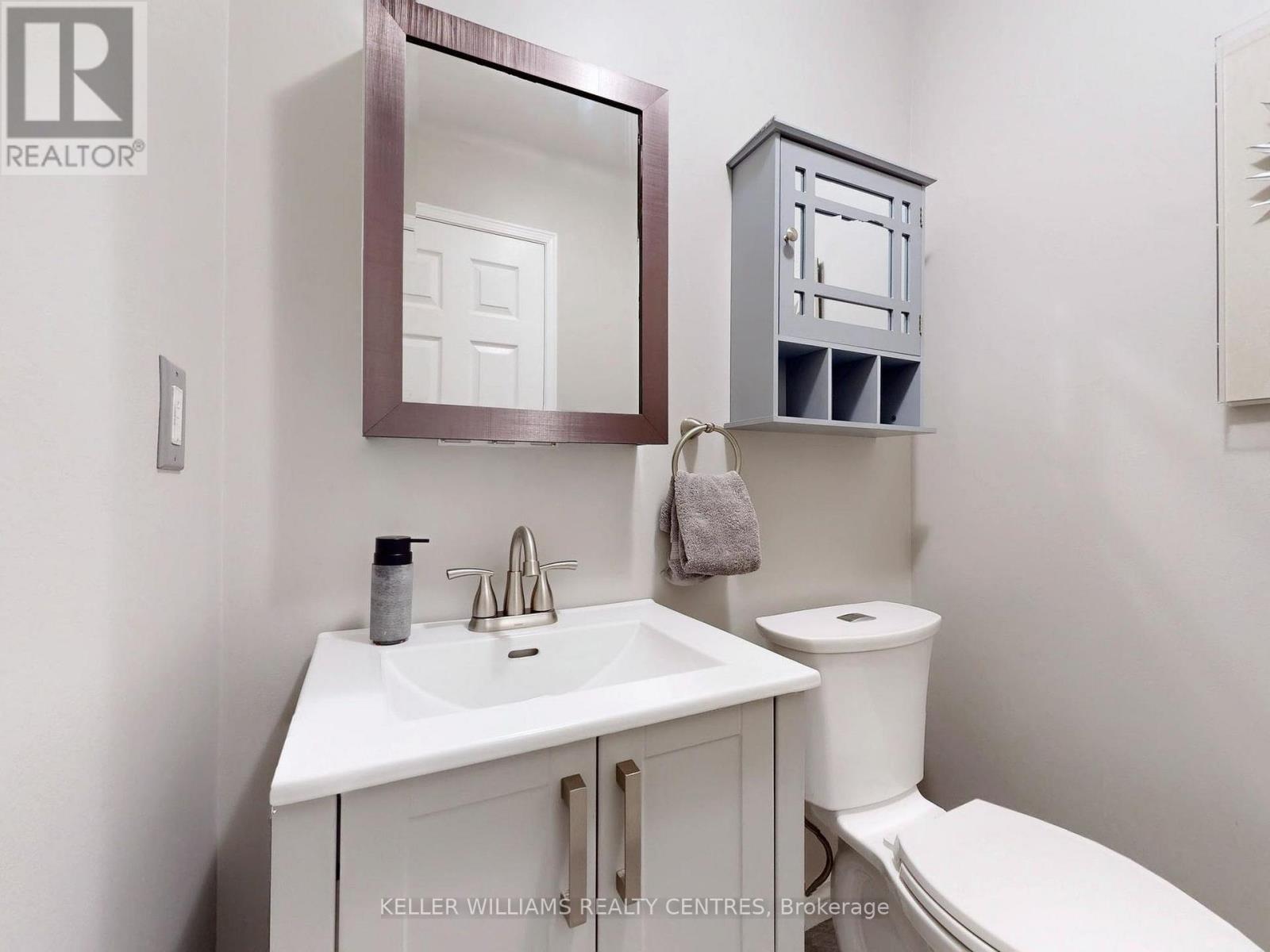 1184 Leslie Drive, Innisfil, Ontario  L9S 2A9 - Photo 12 - N12938904