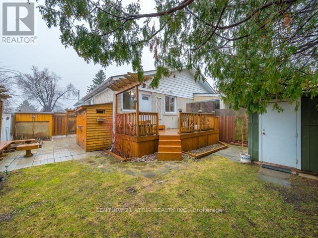 Main Floor - 350 Taylor Mills Drive N, Richmond Hill, Ontario  L4C 2T9 - Photo 15 - N12938940