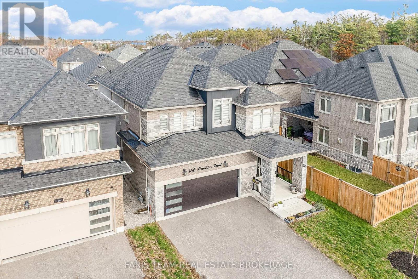 160 FRANKLIN TRAIL, Barrie, Ontario
