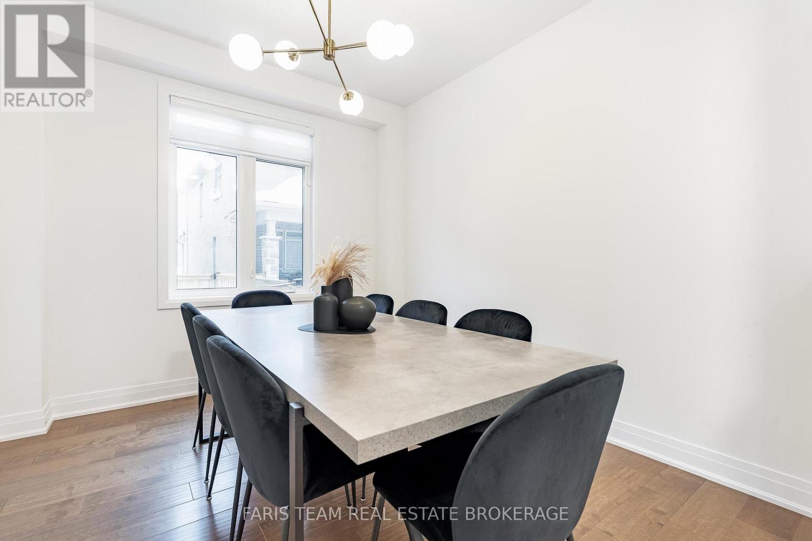 160 Franklin Trail, Barrie, Ontario  L9J 0J1 - Photo 10 - S12938844