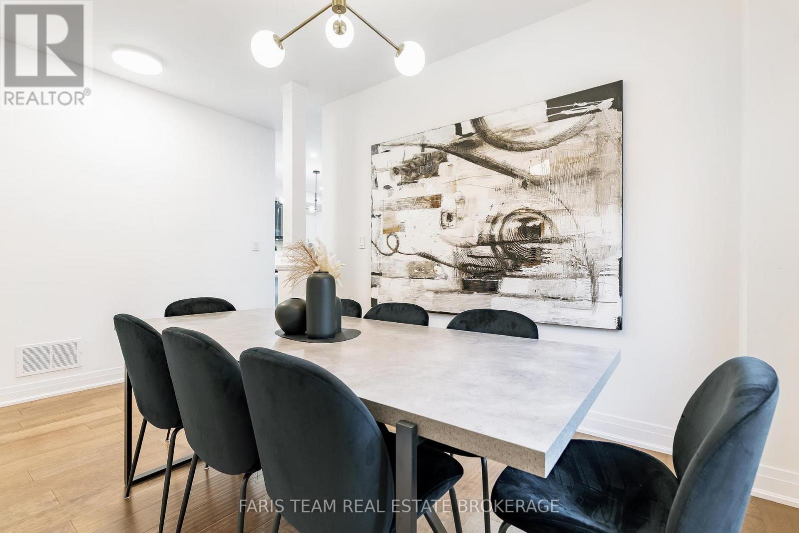 160 Franklin Trail, Barrie, Ontario  L9J 0J1 - Photo 11 - S12938844