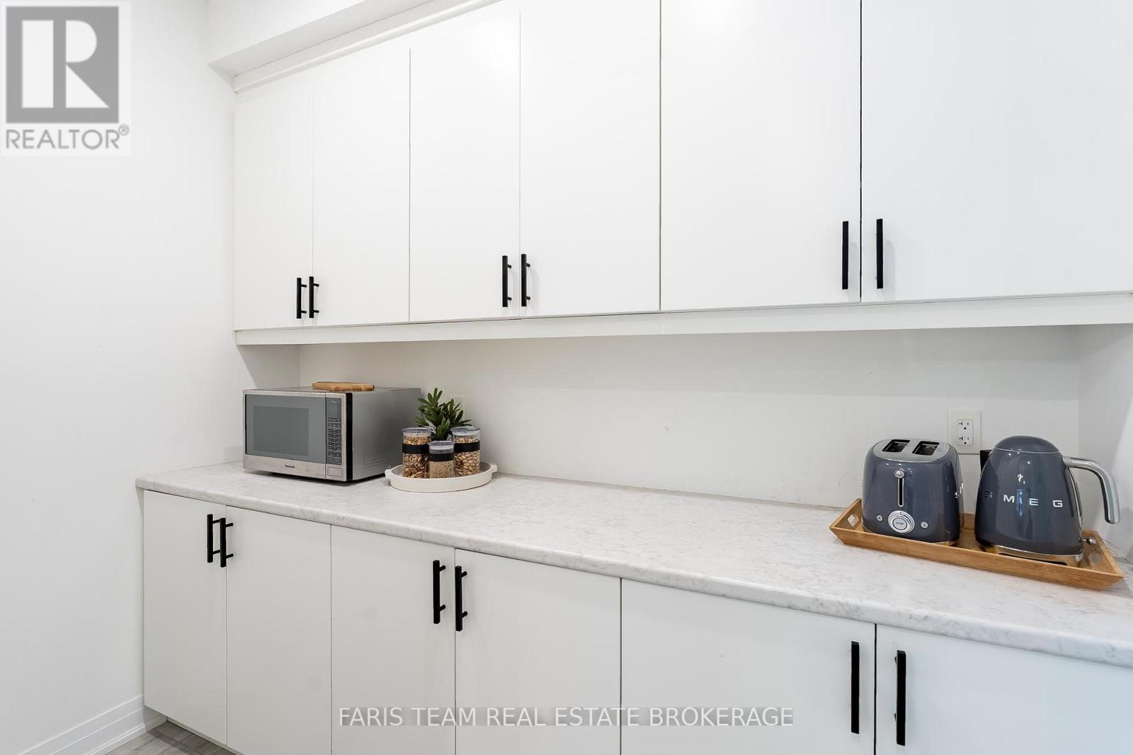 160 Franklin Trail, Barrie, Ontario  L9J 0J1 - Photo 7 - S12938844