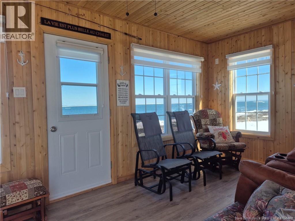 637 Principale, Pointe-Verte, New Brunswick  E8J 2P8 - Photo 8 - NB136131