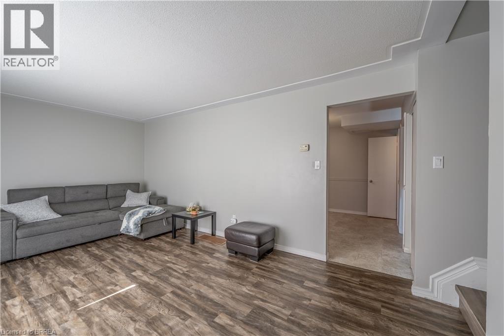 24 Oakhill Drive Unit# C, Brantford, Ontario  N3T 1R1 - Photo 6 - 40815003