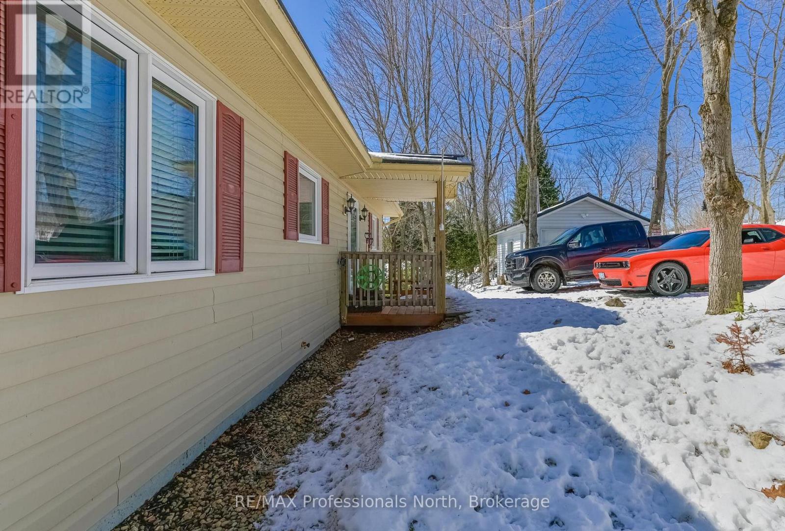 1099 Summer Lane, Minden Hills, Ontario  K0M 2K0 - Photo 42 - X12938388