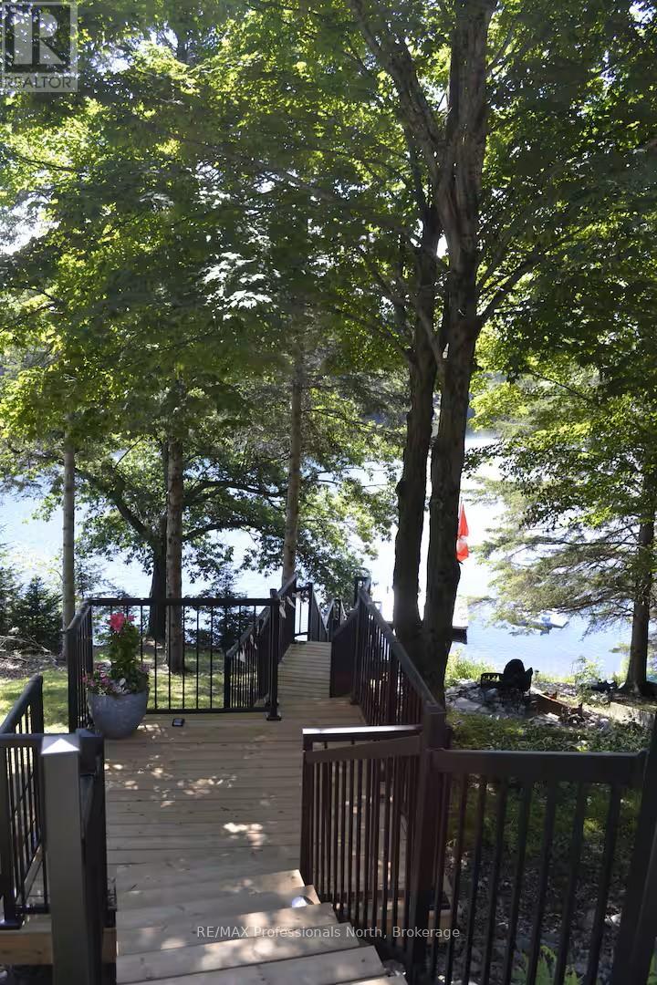 1099 Summer Lane, Minden Hills, Ontario  K0M 2K0 - Photo 35 - X12938388