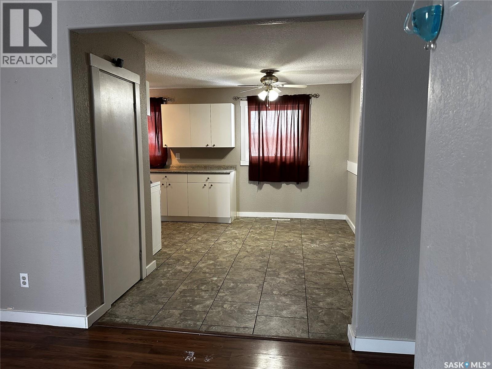 619 Guy Place, La Ronge, Saskatchewan  S0J 1L0 - Photo 13 - SK031685