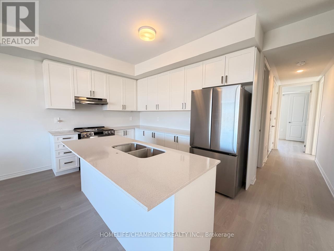 98 Donald Cameron Crescent, Clarington, Ontario  L1E 0M4 - Photo 5 - E12930500