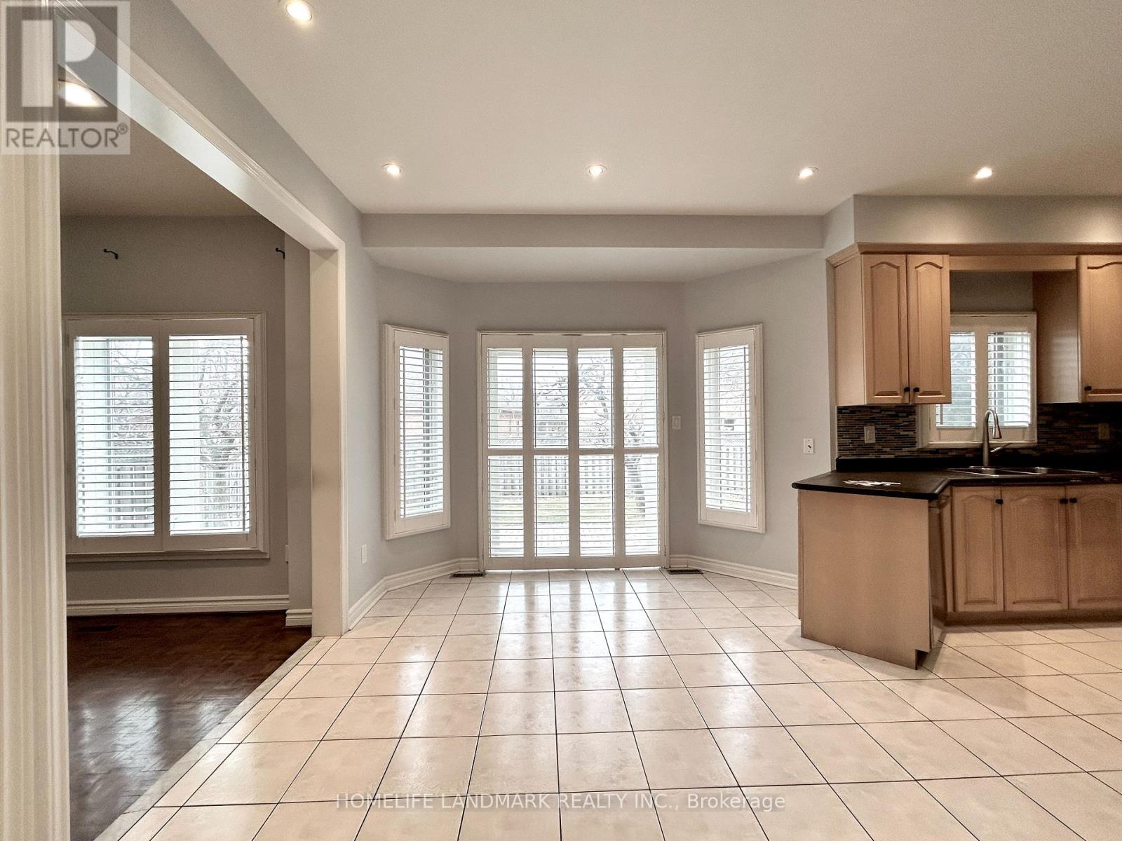 72 Avro Road, Vaughan, Ontario  L6A 1Y3 - Photo 11 - N12751874