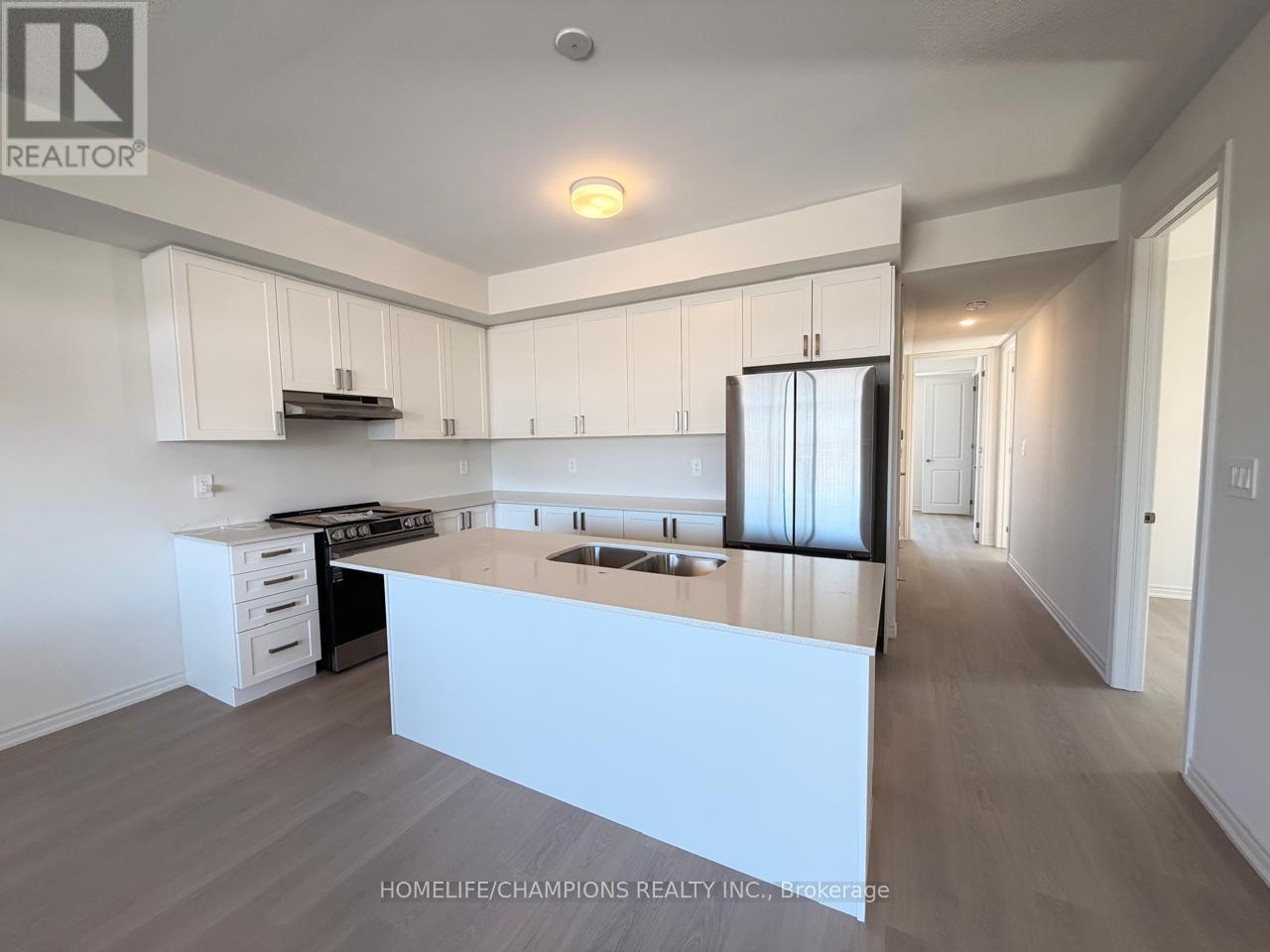 98 Donald Cameron Crescent, Clarington, Ontario  L1E 0M4 - Photo 6 - E12930500