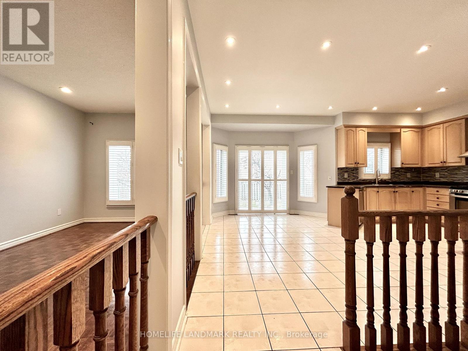 72 Avro Road, Vaughan, Ontario  L6A 1Y3 - Photo 6 - N12751874