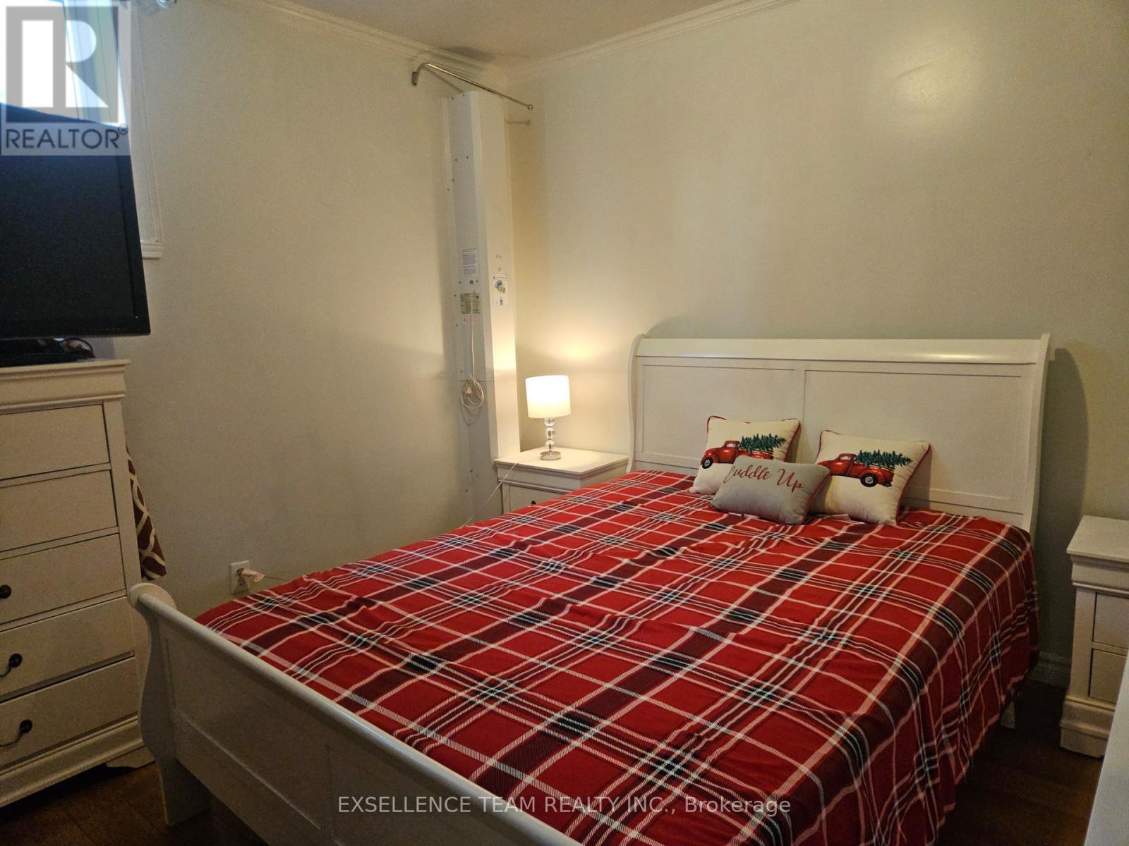 2 Bellamy Street, Cornwall, Ontario  K6J 3K7 - Photo 25 - X12848322