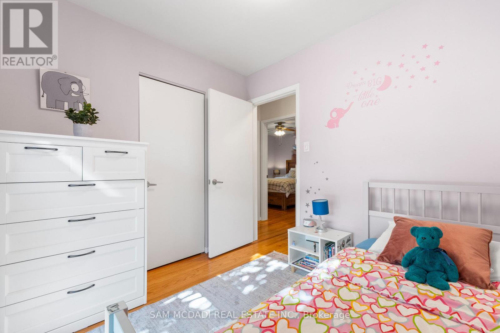 1987 Deanhome Road, Mississauga, Ontario  L5J 2K6 - Photo 18 - W12938846