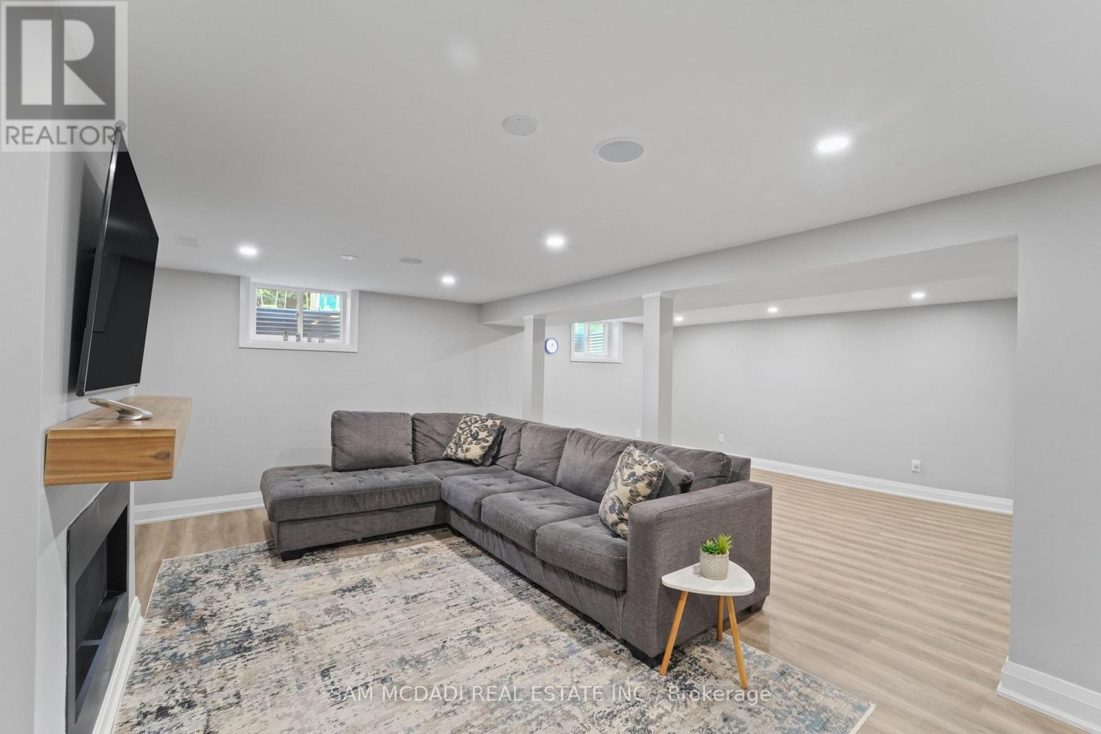 1987 Deanhome Road, Mississauga, Ontario  L5J 2K6 - Photo 27 - W12938846