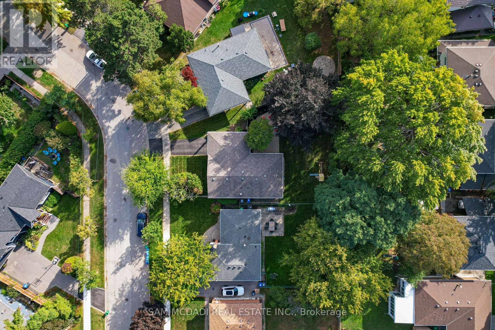 1987 Deanhome Road, Mississauga, Ontario  L5J 2K6 - Photo 41 - W12938846