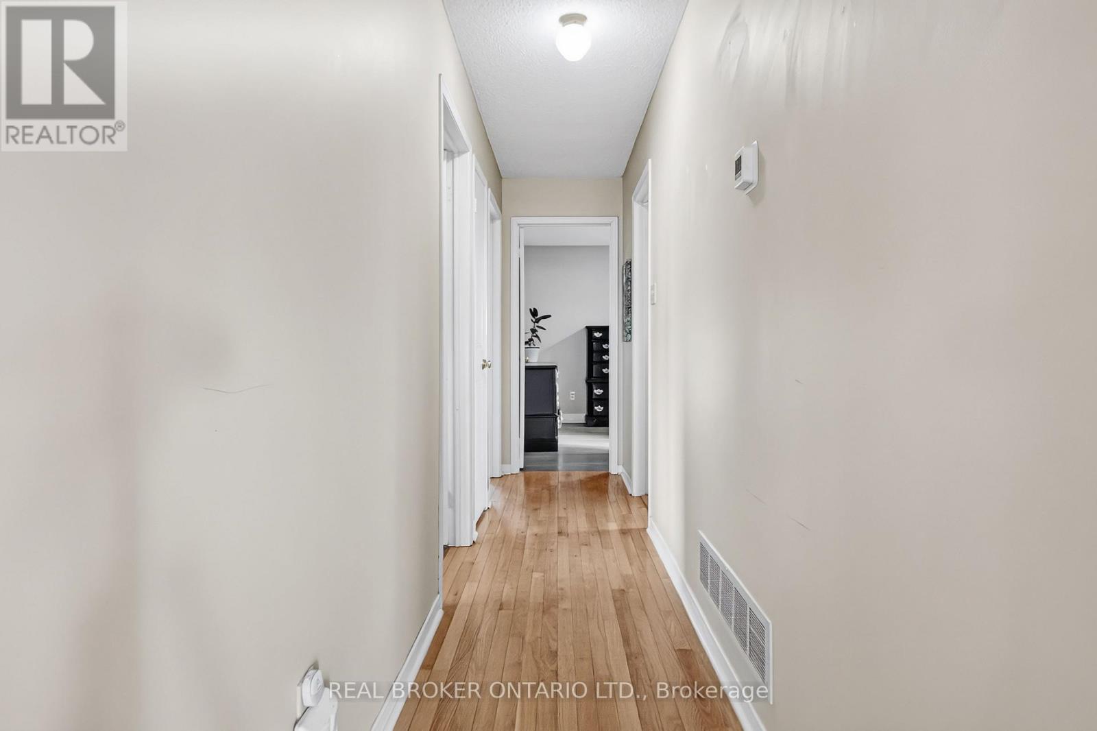 423 Scott Drive, Orangeville, Ontario  L9W 4L9 - Photo 13 - W12938854