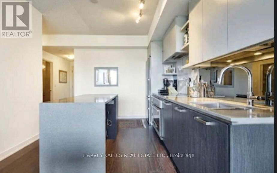 706 - 1830 Bloor Street W, Toronto, Ontario  M6P 3K6 - Photo 13 - W12938876