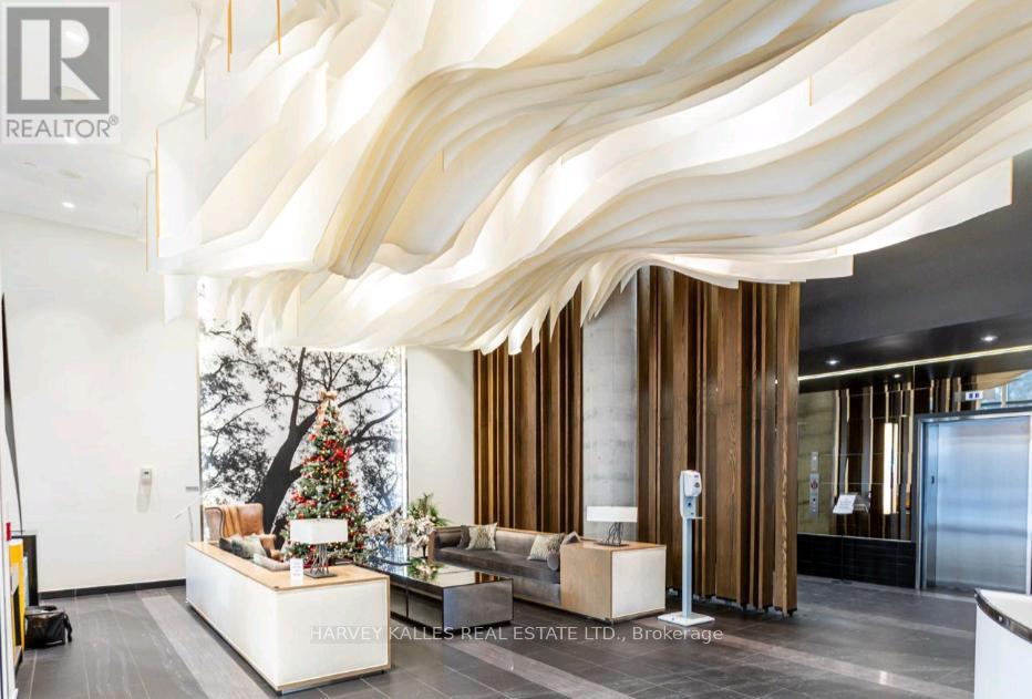 706 - 1830 Bloor Street W, Toronto, Ontario  M6P 3K6 - Photo 4 - W12938876