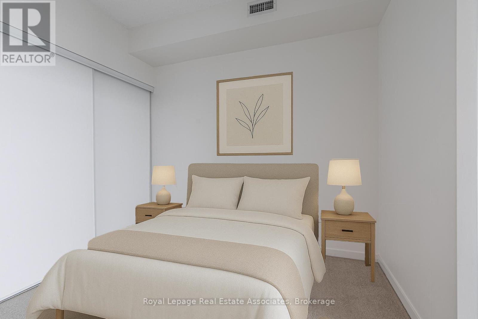 2206 - 105 The Queensway, Toronto, Ontario  M6S 5B5 - Photo 9 - W12938886