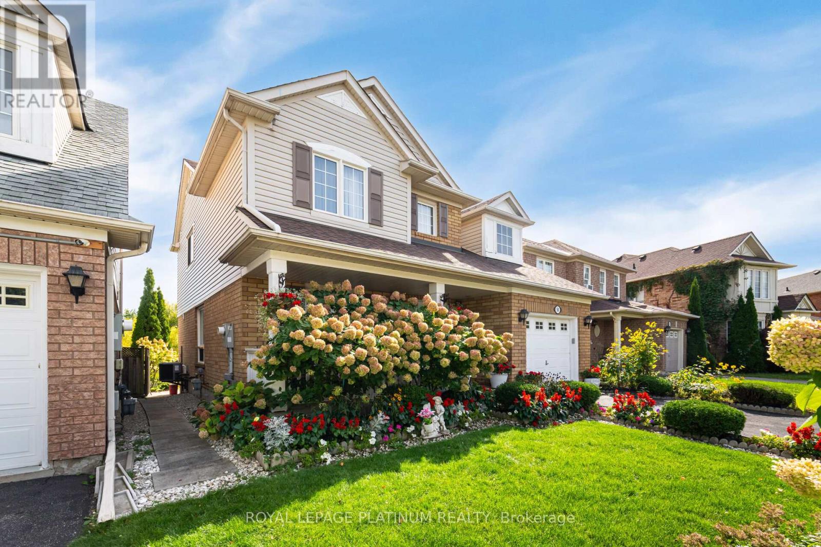 56 Vista Green Crescent, Brampton, Ontario  L7A 2S4 - Photo 6 - W12938894