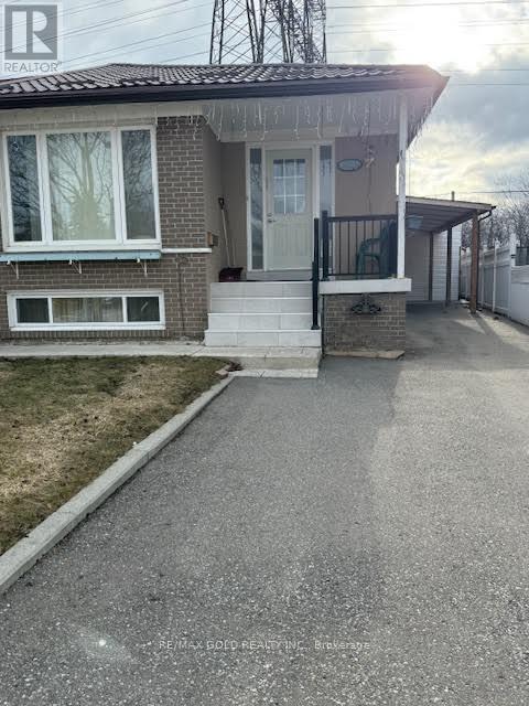 87 LEXINGTON AVENUE, Toronto, Ontario