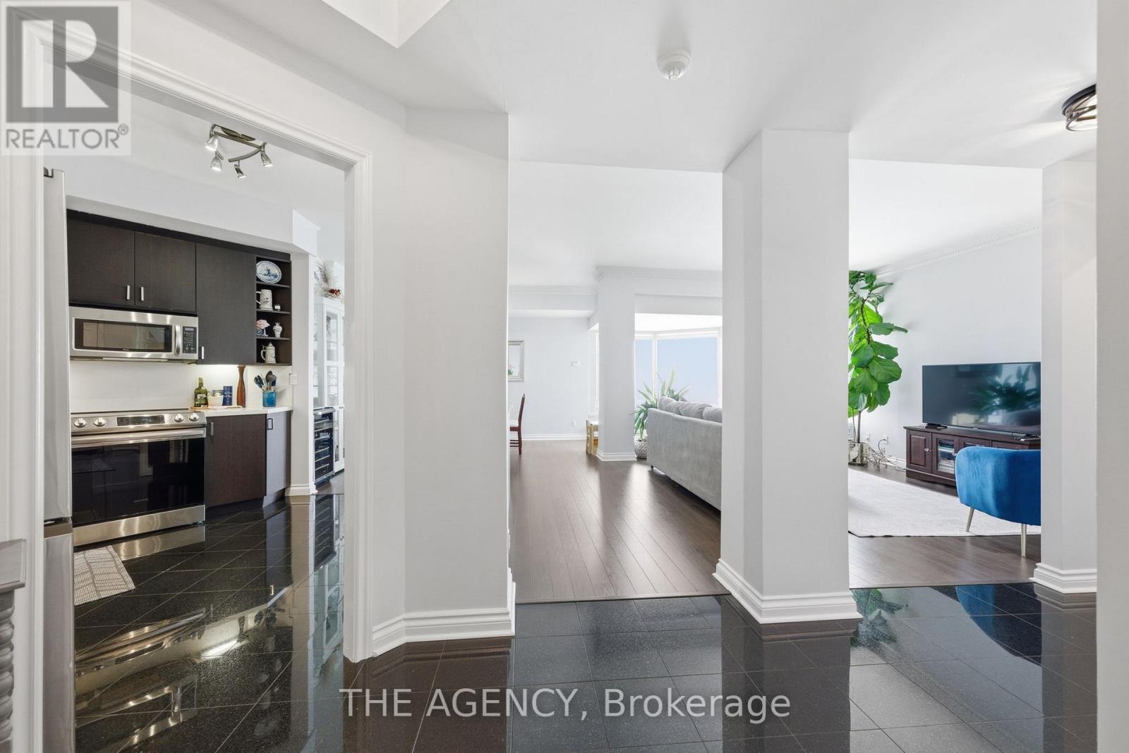 4502 - 1 PALACE PIER COURT, Toronto, Ontario