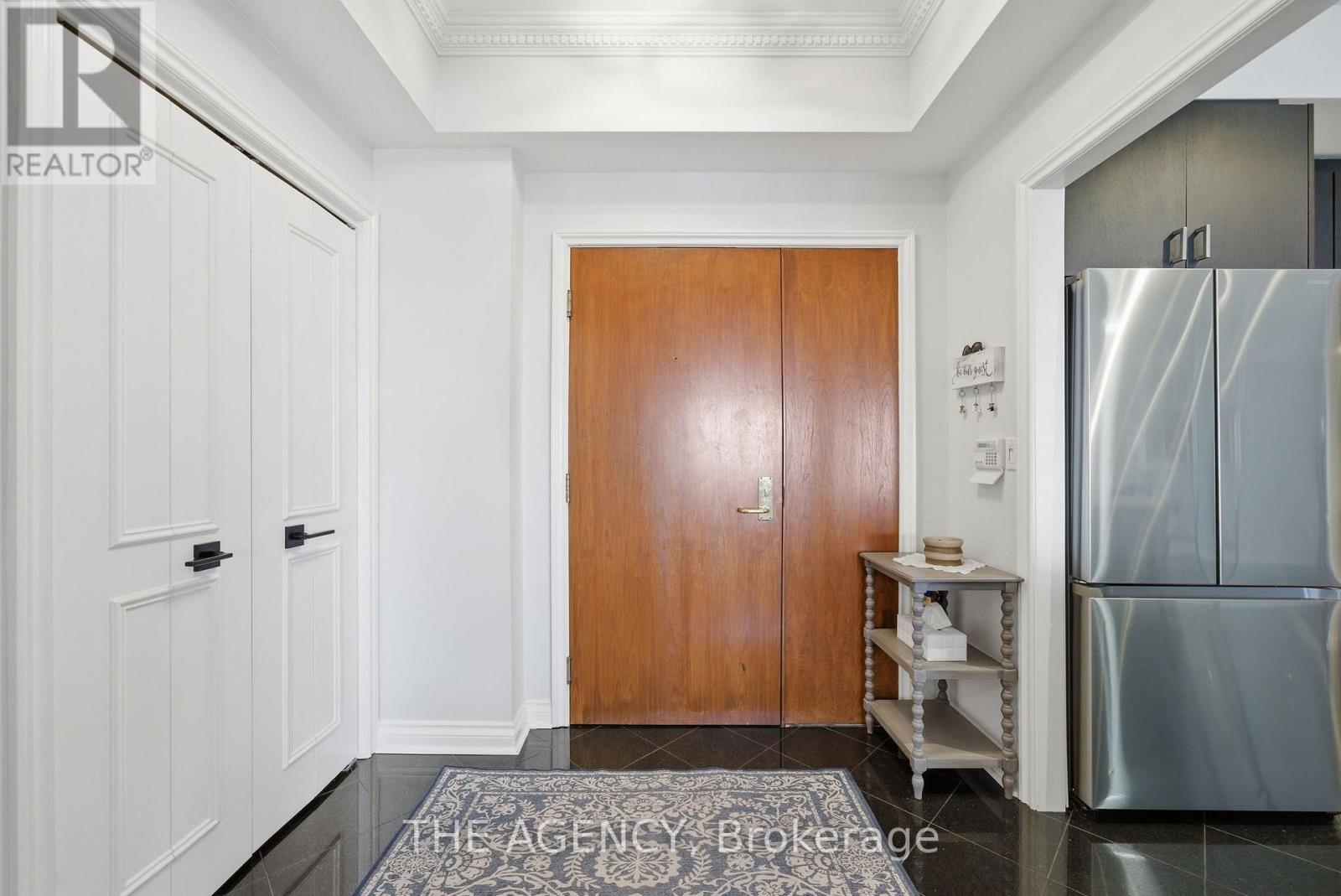 4502 - 1 Palace Pier Court, Toronto, Ontario  M8V 3W9 - Photo 3 - W12938928