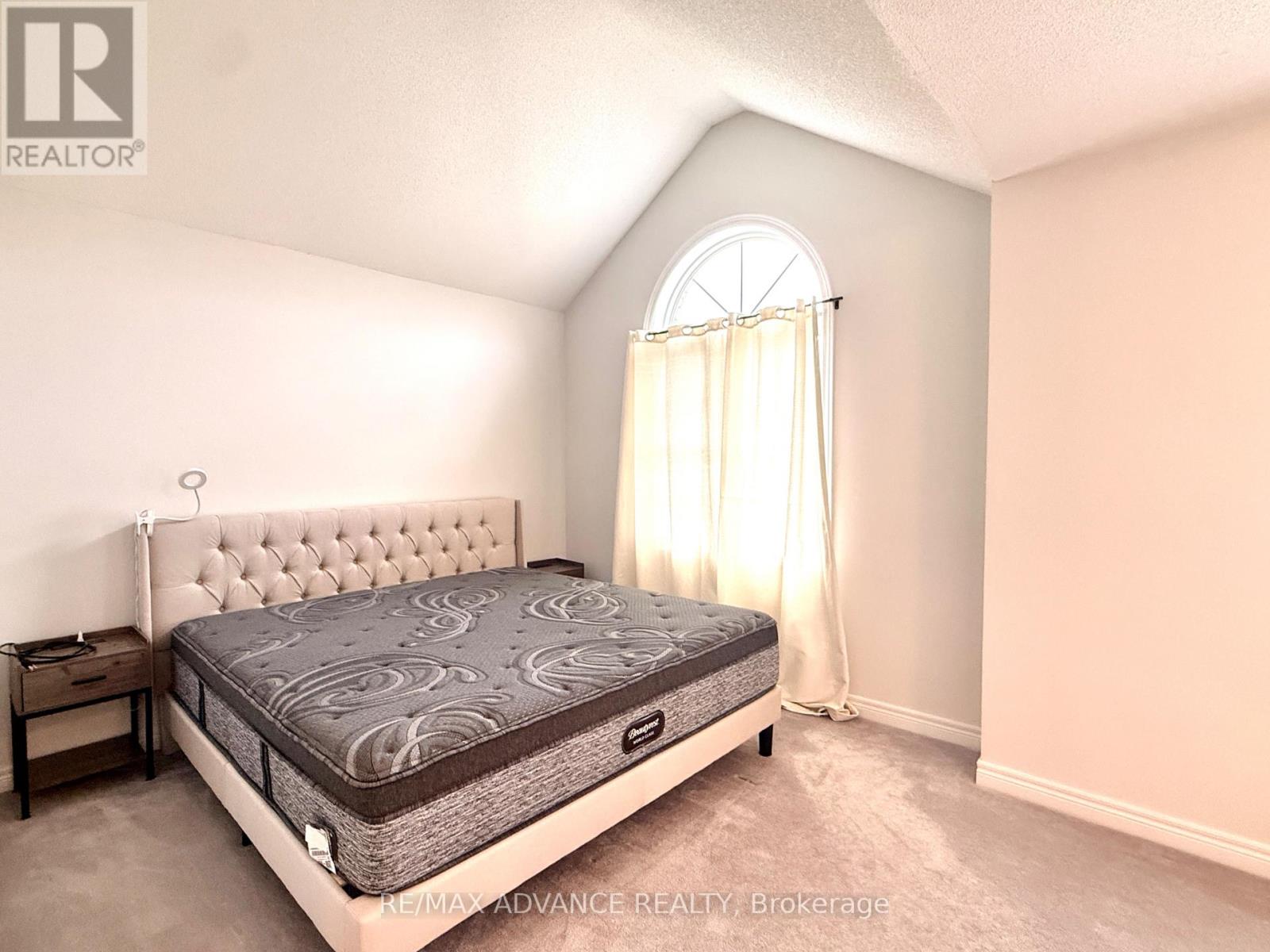 65 Princess Diana Drive, Markham, Ontario  L6C 0G9 - Photo 13 - N12935248