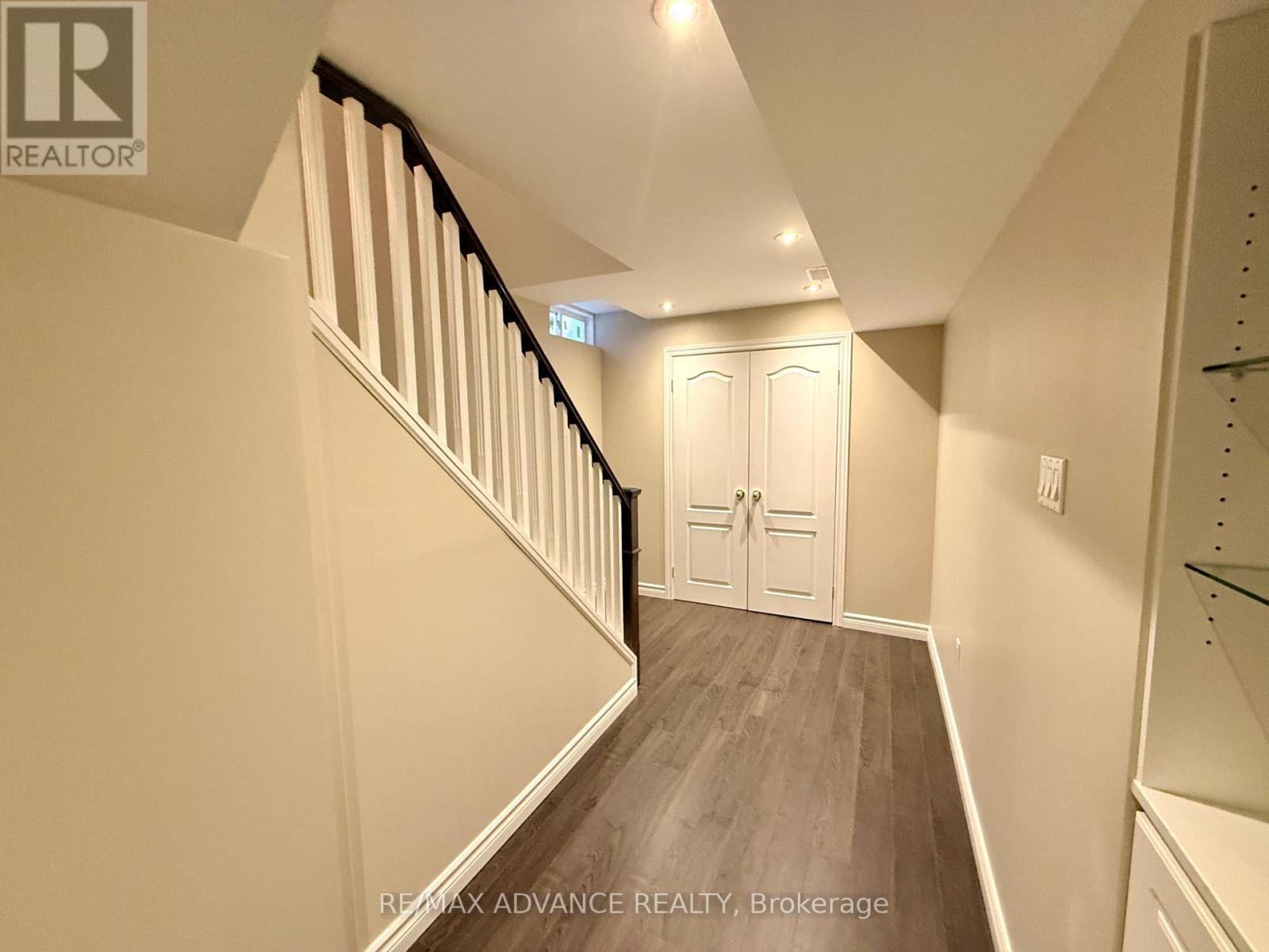 65 Princess Diana Drive, Markham, Ontario  L6C 0G9 - Photo 19 - N12935248