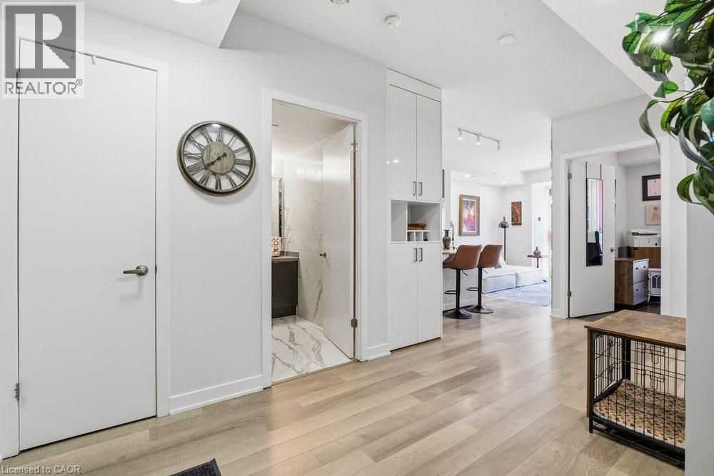 5220 Dundas Street Unit# D211, Burlington, Ontario  L7L 0J4 - Photo 6 - 40816396