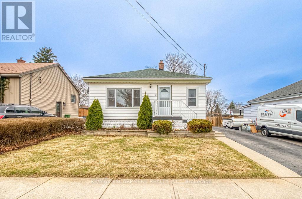 22 DAVID AVENUE, Hamilton, Ontario