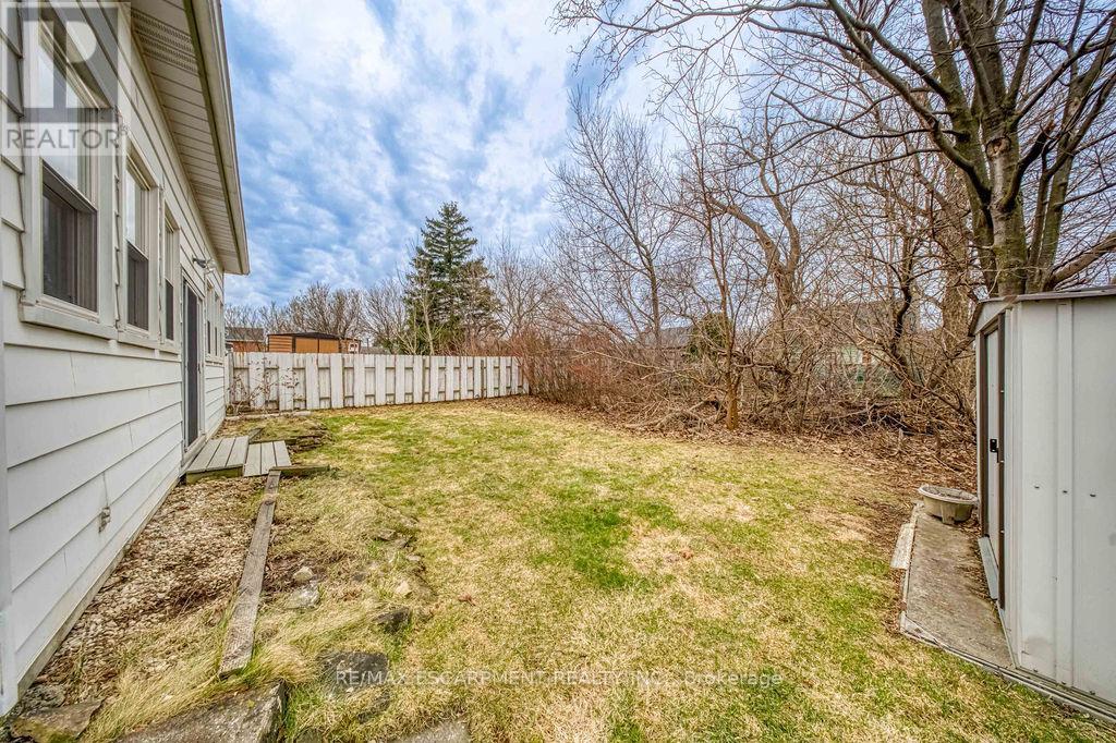 22 David Avenue, Hamilton, Ontario  L9A 3V1 - Photo 33 - X12938786
