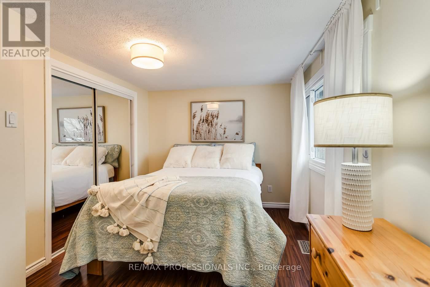 22 Lawrence Street N, Kawartha Lakes, Ontario  K9J 6X3 - Photo 22 - X12938856