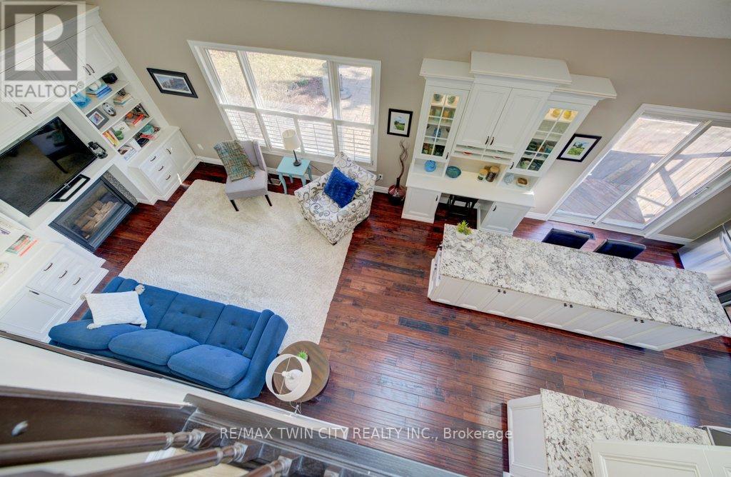 640 Heathcliffe Place, Waterloo, Ontario  N2T 2P3 - Photo 10 - X12938866