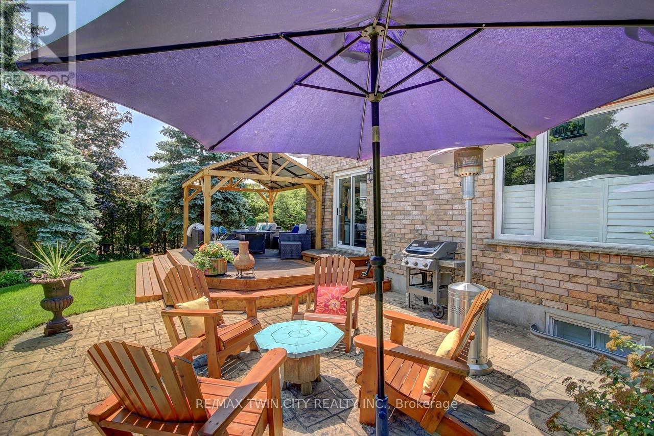 640 Heathcliffe Place, Waterloo, Ontario  N2T 2P3 - Photo 34 - X12938866