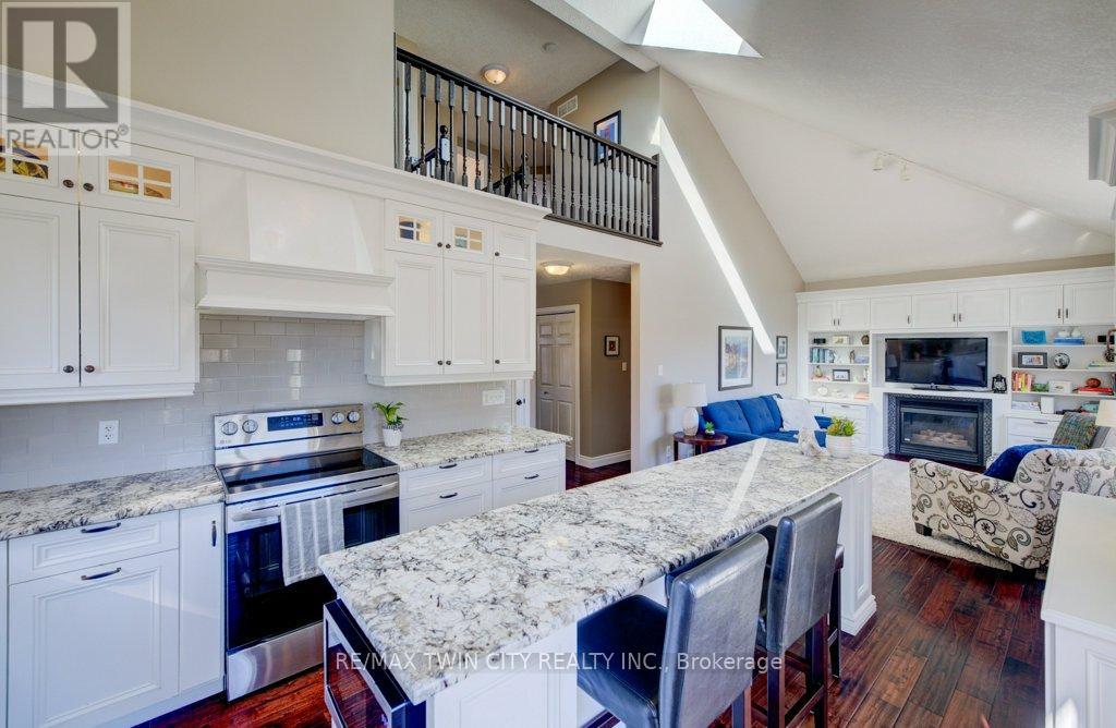 640 Heathcliffe Place, Waterloo, Ontario  N2T 2P3 - Photo 8 - X12938866